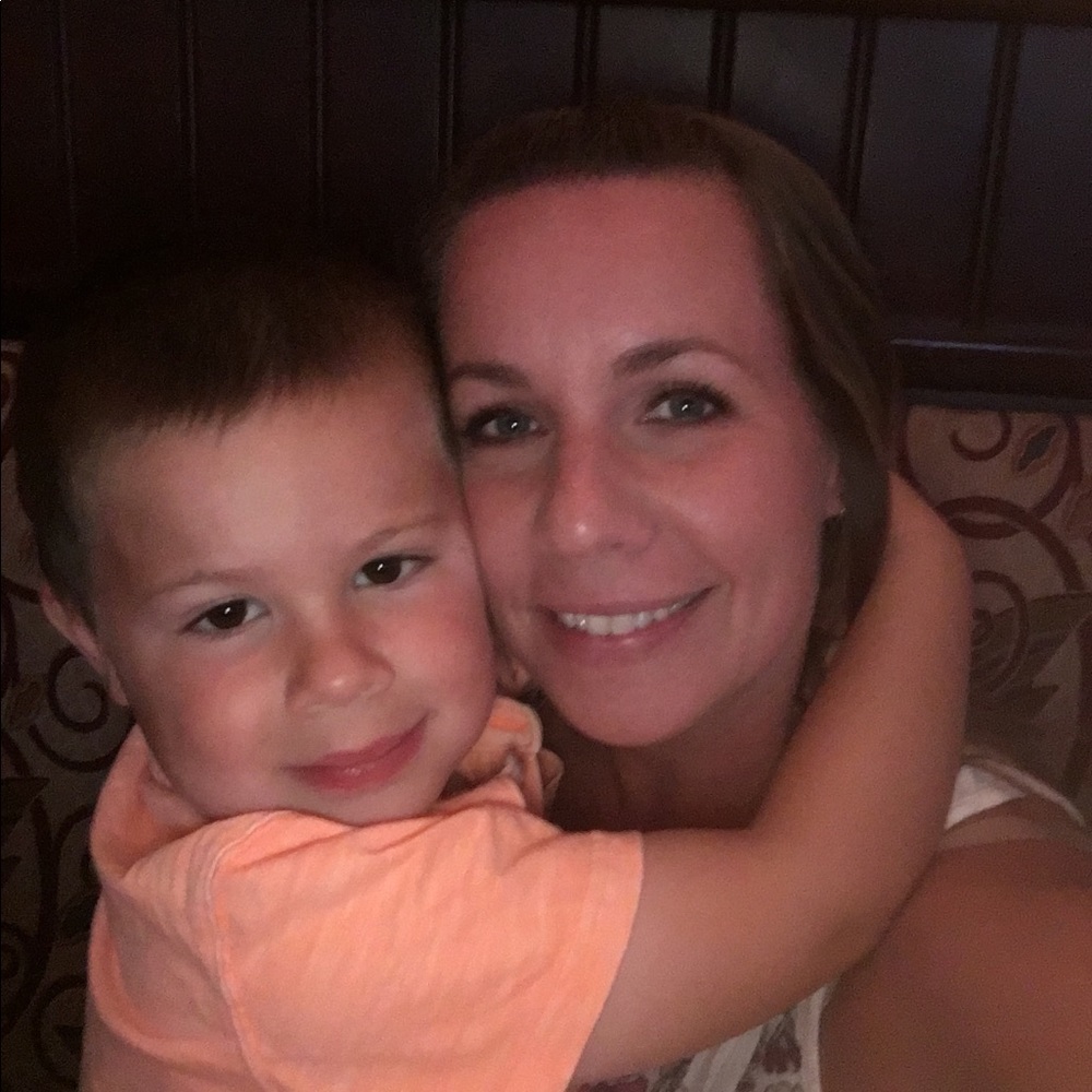 Meet your Posher, Nicole